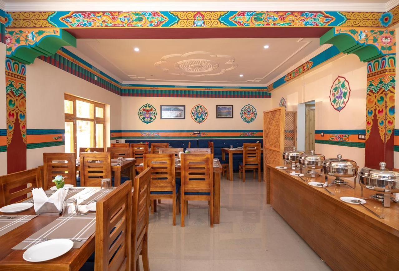 The Nangsay Hotel Leh Eksteriør bilde